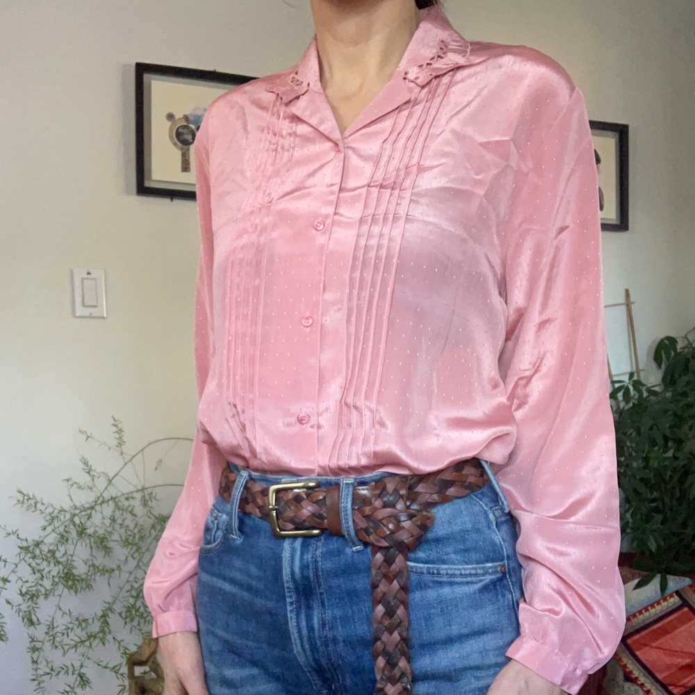 Vintage-inspired Pink Blouse – Size S | Feminine & Romantic Details
